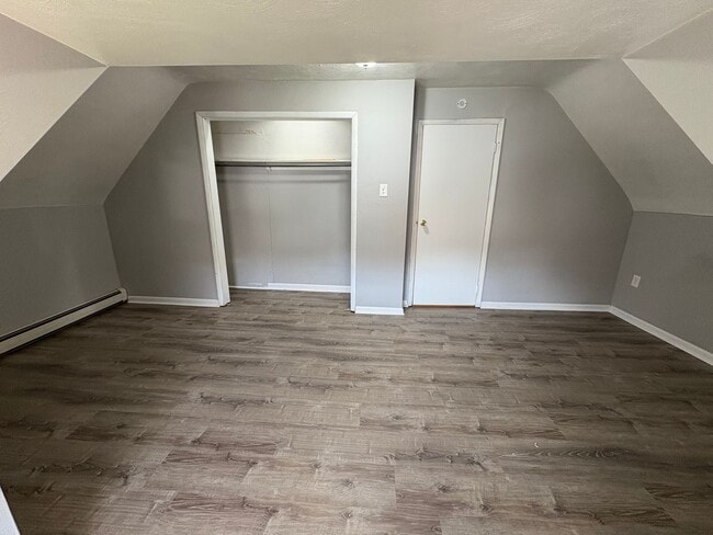 Building Photo - 62 N Bryant Ave