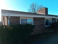 Building Photo - 14901 Dutchmans Dr