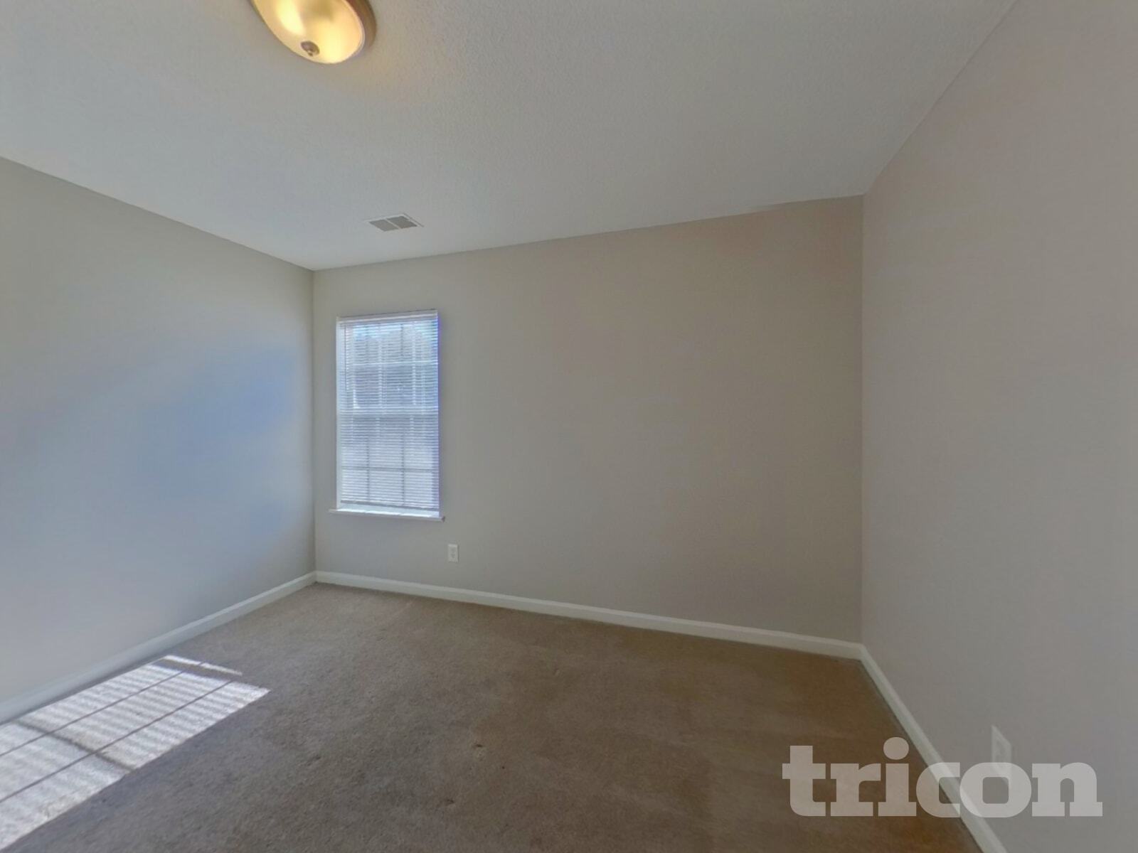 Building Photo - 482 Fox Trot Dr