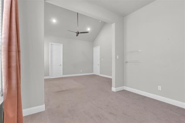 Building Photo - 6657 Barnes Dr