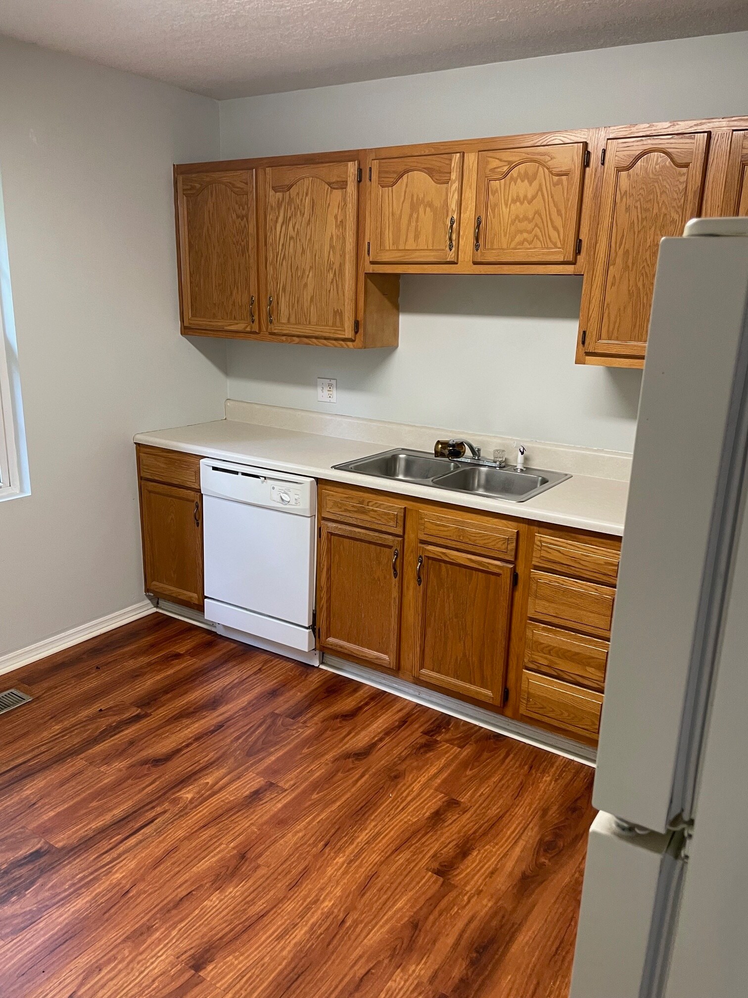 Kitchen - 222 New Stock Rd