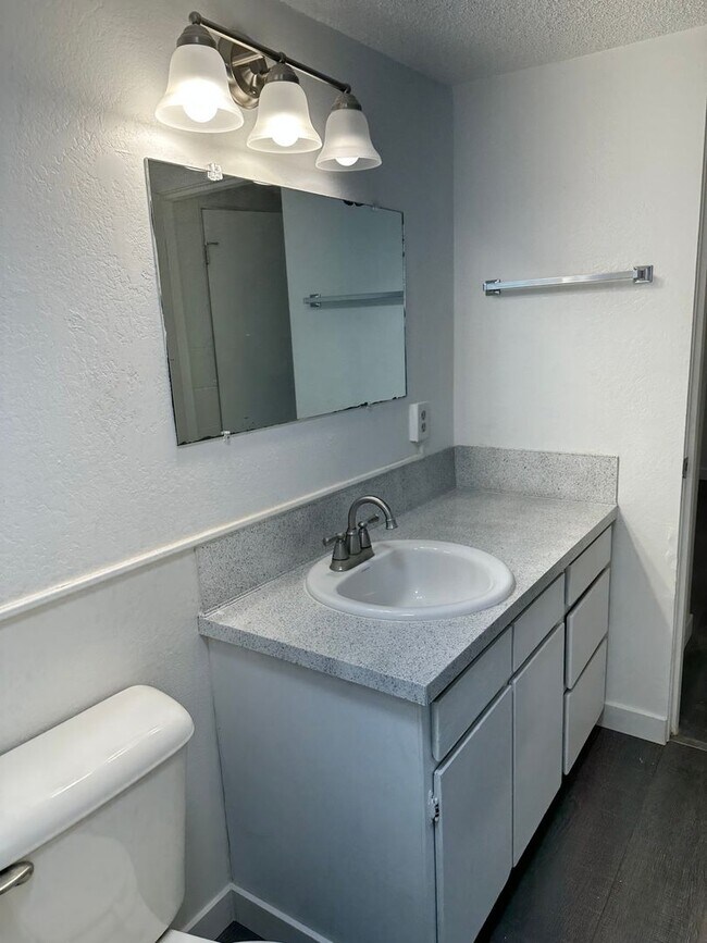 Building Photo - Where Privacy meets community!