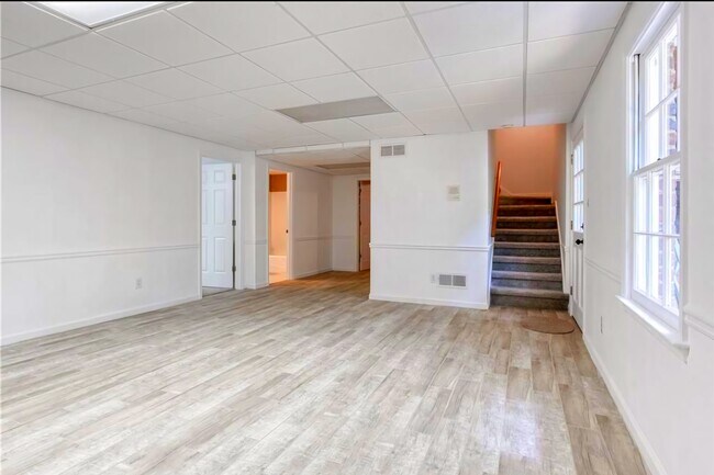 Building Photo - 4598 Armley Point Pl
