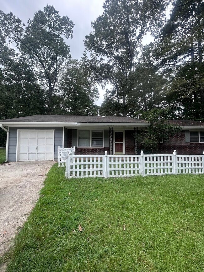 Primary Photo - 4180 Fox Ct