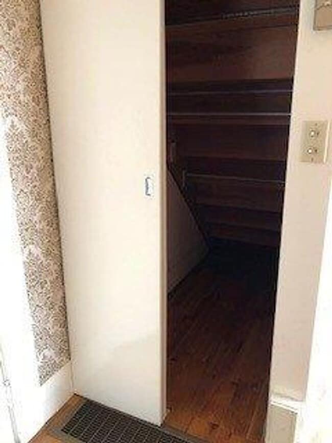 Building Photo - FALK 1