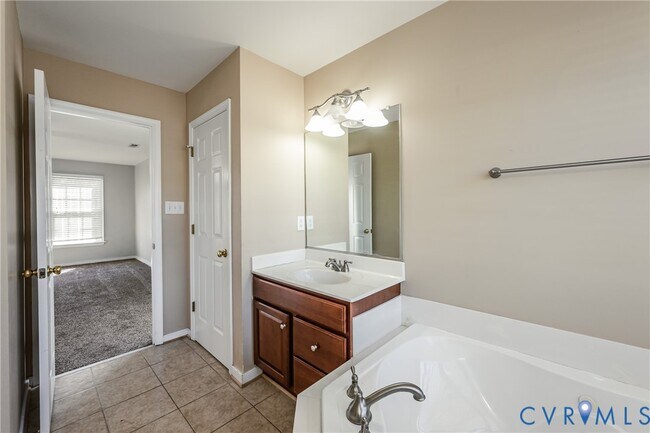 Building Photo - 4724 Coachmans Landing Ct