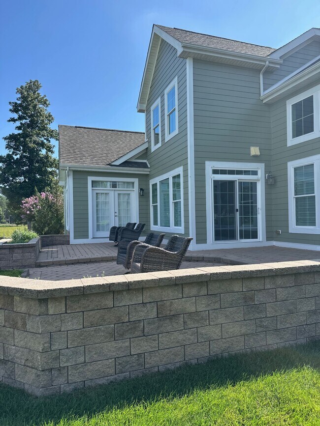 Building Photo - 24567 Atlantic Dr