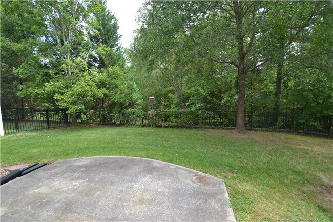 Building Photo - 118 Brookview St