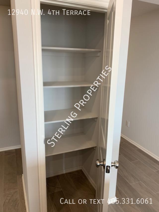 Building Photo - 12940 NW 4th Ter