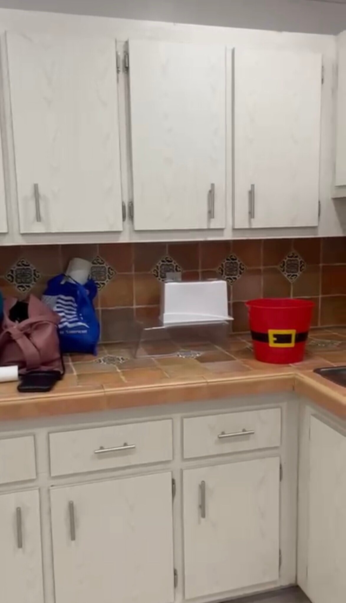 Building Photo - 7701 Camino Real