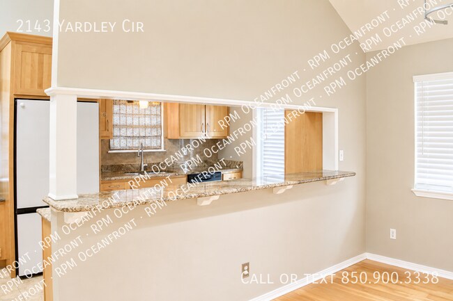 Building Photo - 2143 Yardley Cir