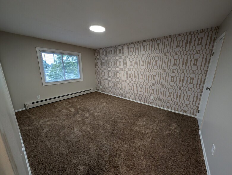 Building Photo - 35 Terrel Dr