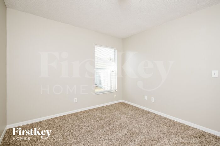 Building Photo - 3753 Dartford Dr