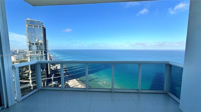 Building Photo - 18201 Collins Ave