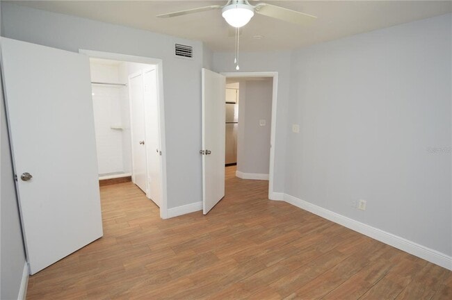 Building Photo - 8722 Mallard Reserve Dr