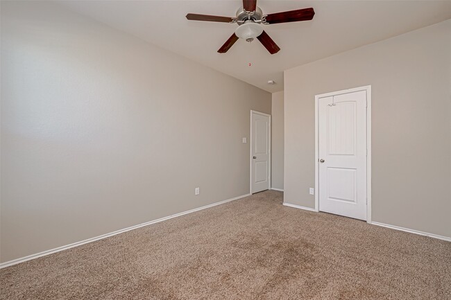 Building Photo - 8402 Coral Cove Pass Ln