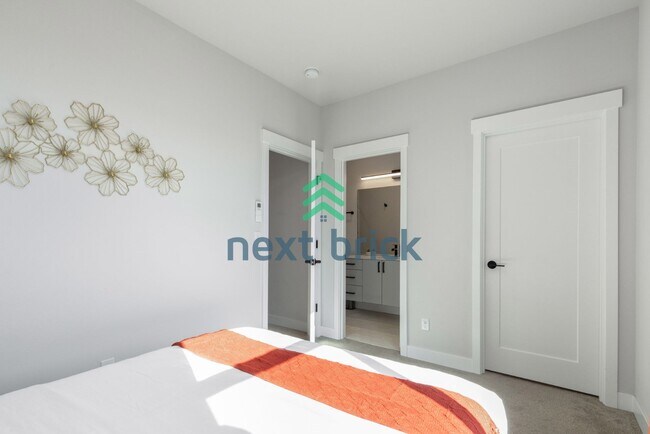 Building Photo - Offer: Unfurnished option available at $3,250, with an optional furnished package for an addition...