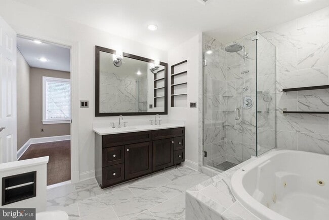 Building Photo - 3919 Georgetown Ct NW