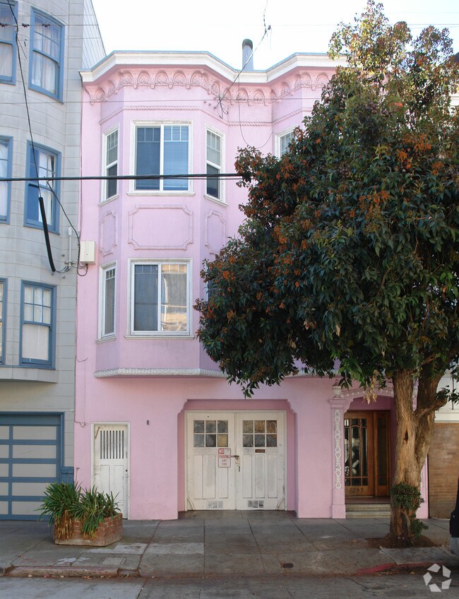 Building Photo - 1859 Page St