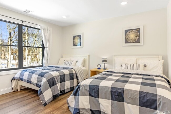 Building Photo - 1745 Stars Rd