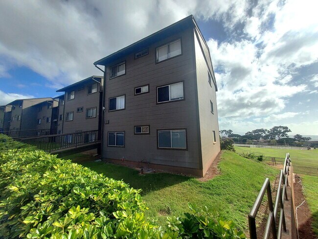 Building Photo - Makakilo 3br, 2ba, 2pkg townhome - Palehua Villas