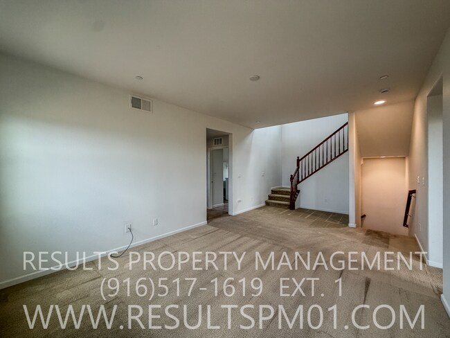 Building Photo - 2165 Camino Real Way