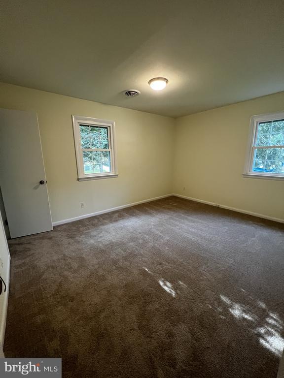 Building Photo - 241 Brookwood Ave