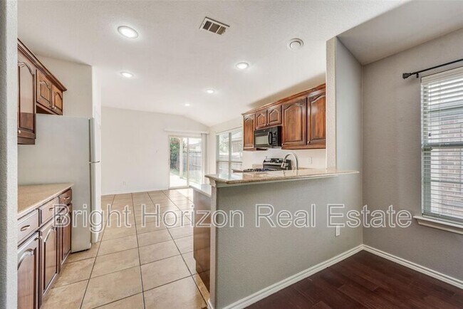 Building Photo - 5160 Britton Ridge Ln