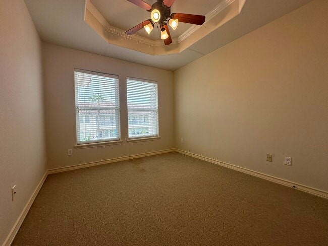 Building Photo - 14813 Leeward Dr