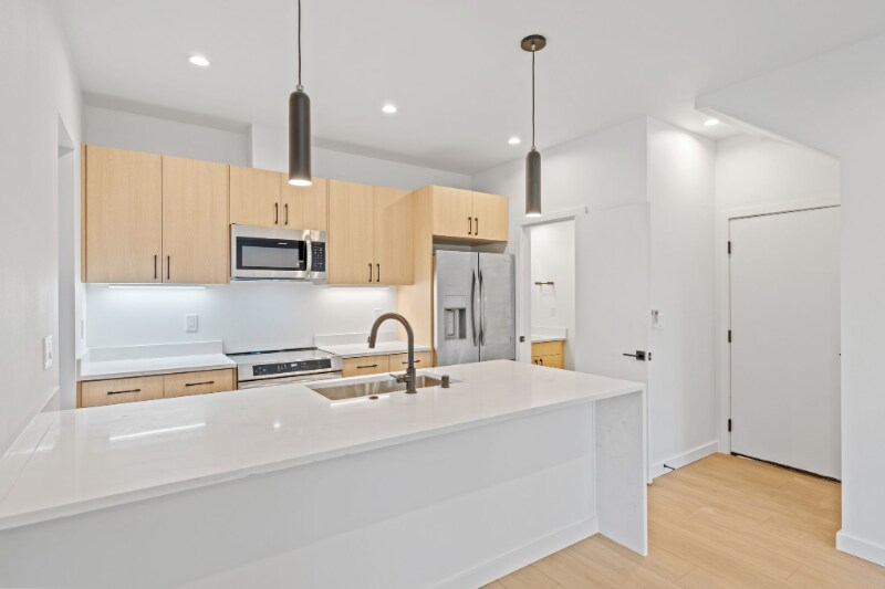 Building Photo - 7904 20th Ave SW