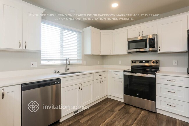 Building Photo - 7917 185th St Ct E