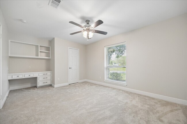Building Photo - 12427 Brandywyne Dr