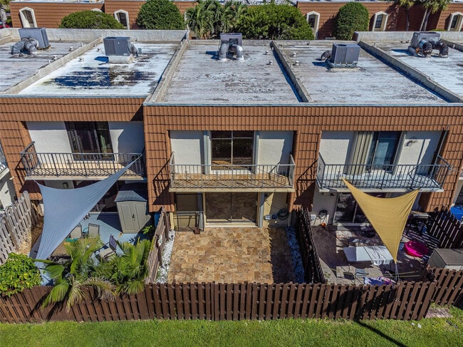 Building Photo - 167 NW 115th Terrace