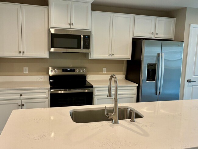 Building Photo - 3 Bedroom 2.5 Bathrooms in Anderson Farms Calabash