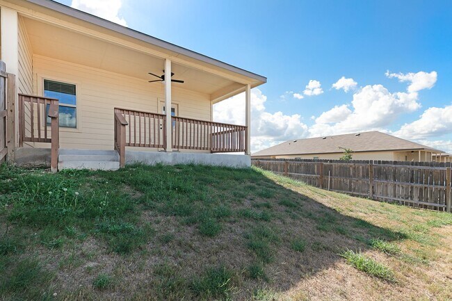 Building Photo - New Braunfels~ Beautiful Luxury 3 Bdrm~Stained Concrete Floors Throughout