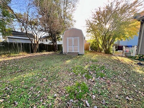 Building Photo - 2305 Moors Landing