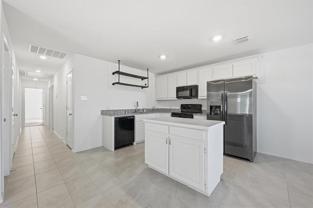 Building Photo - 6739 Coulter Dr