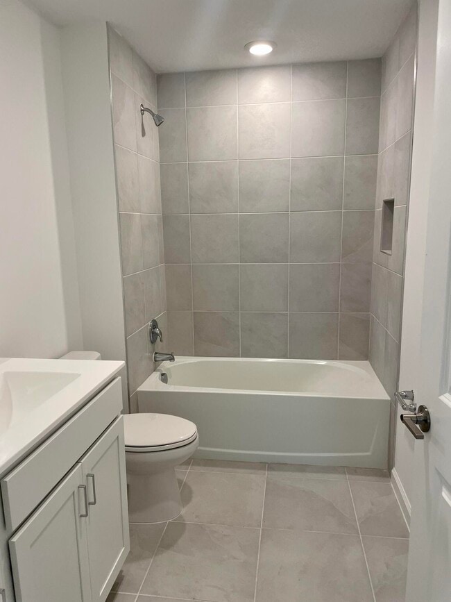 Building Photo - 4231 Troon Pl