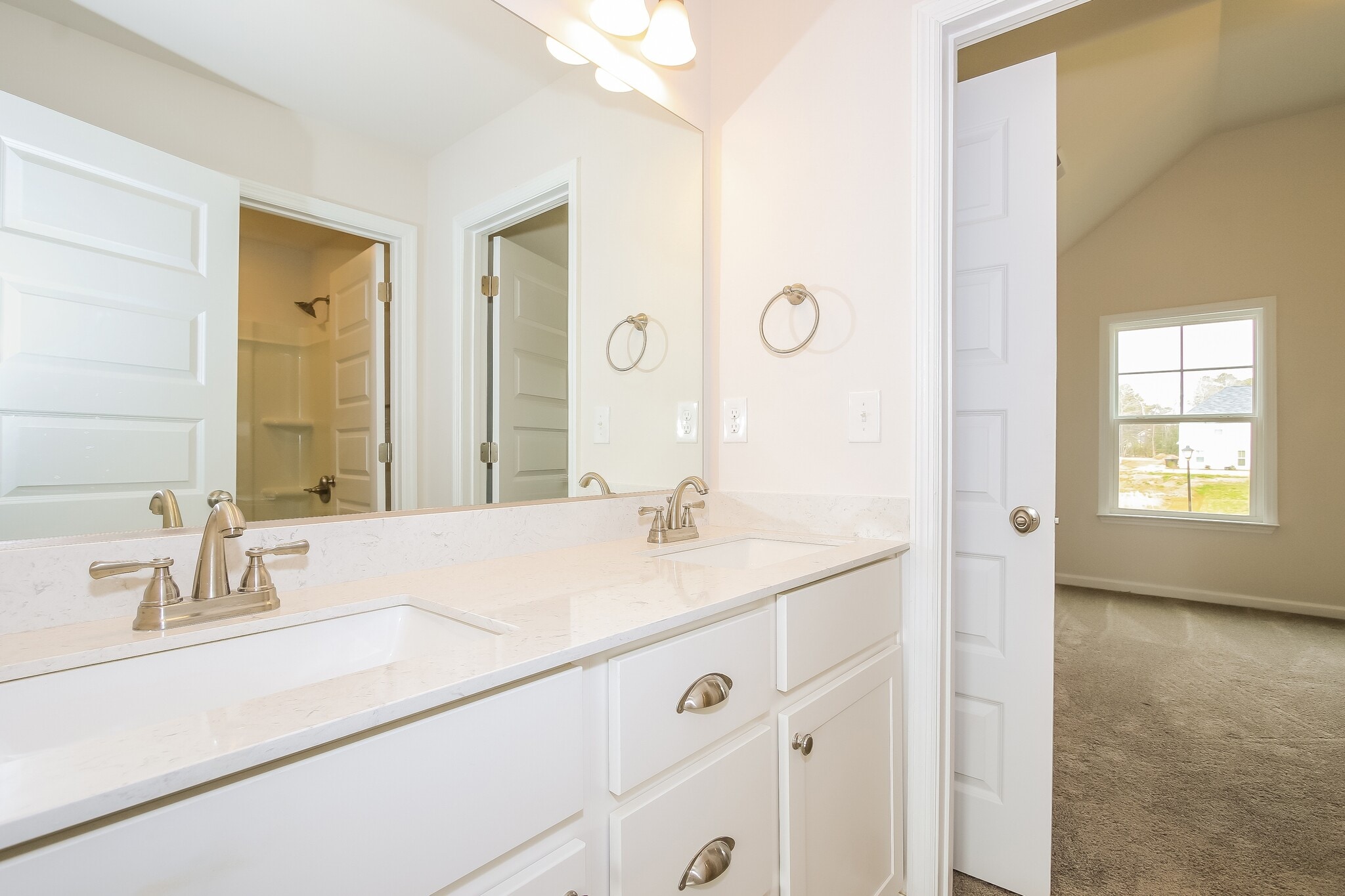 Building Photo - 6053 Bakerville Ln