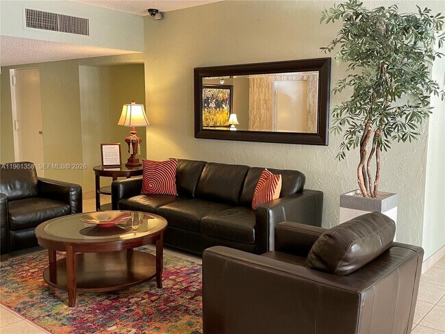 Building Photo - 805 Cypress Blvd