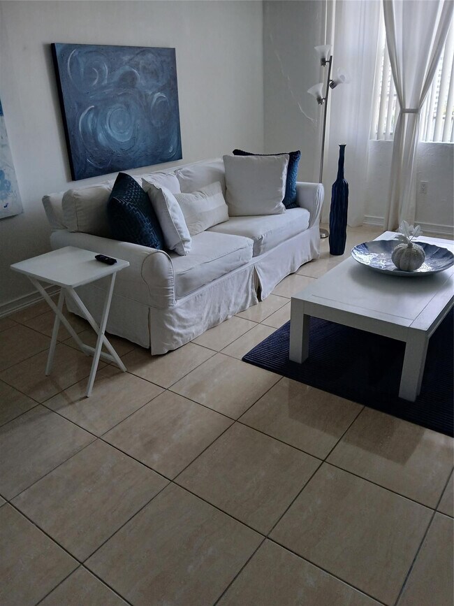 Building Photo - 1893 S Ocean Dr