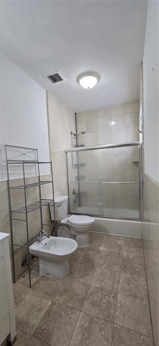 Building Photo - 3915 Ponce de Leon Blvd