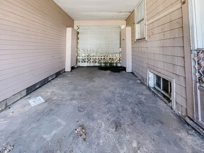 Building Photo - Attached Garage, Basement, and Shed