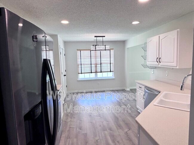 Building Photo - 108 Sturminster Dr