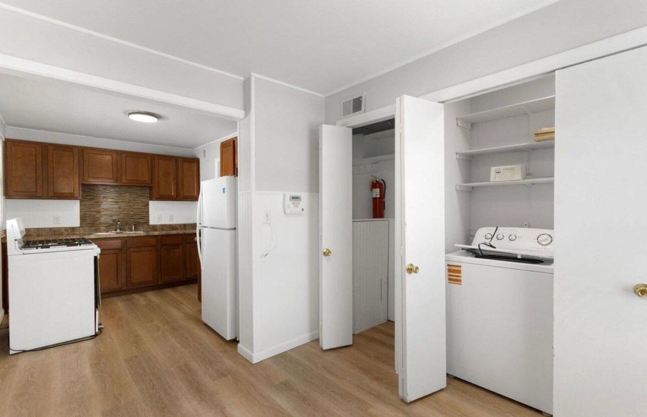 Building Photo - 1622 Wilber St