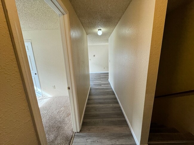 Building Photo - 498/A/