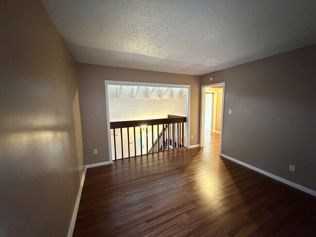 Building Photo - 845 Crashaw St