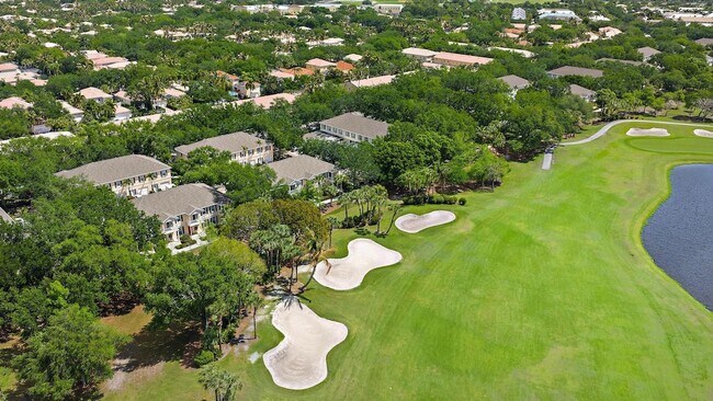 Building Photo - 136 Ashley Ct