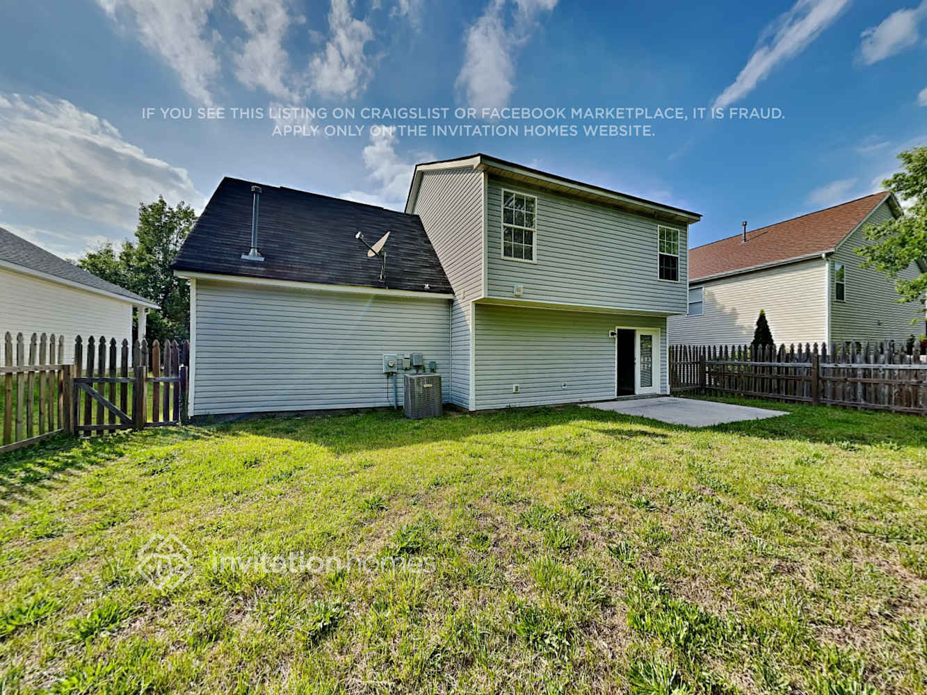 Building Photo - 1402 Bray Dr