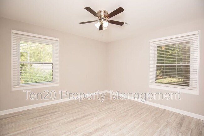 Building Photo - 3116 Culver Dr